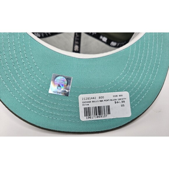 New ERA 59Fifty Chicago Bulls Fitted Hat Cap Rare Green Size 8 NEW With Tags - Picture 7 of 8